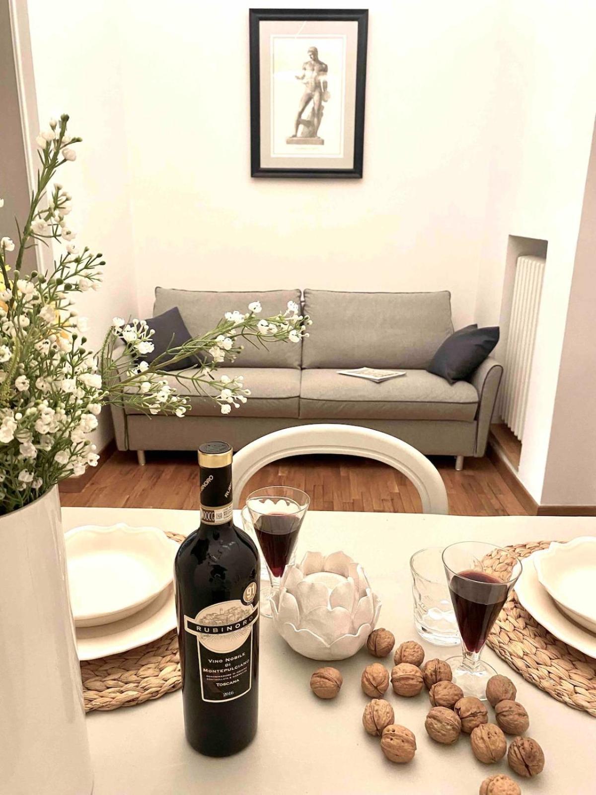 Appartement Florart Boutique Apartment, Giardino E Vasca Idro