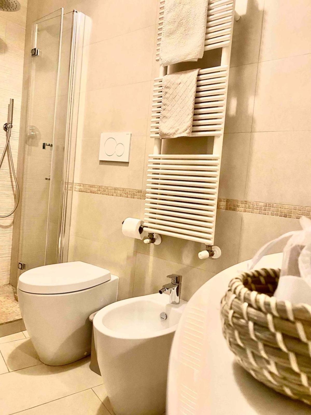 Florart Boutique Apartment, Giardino E Vasca Idro