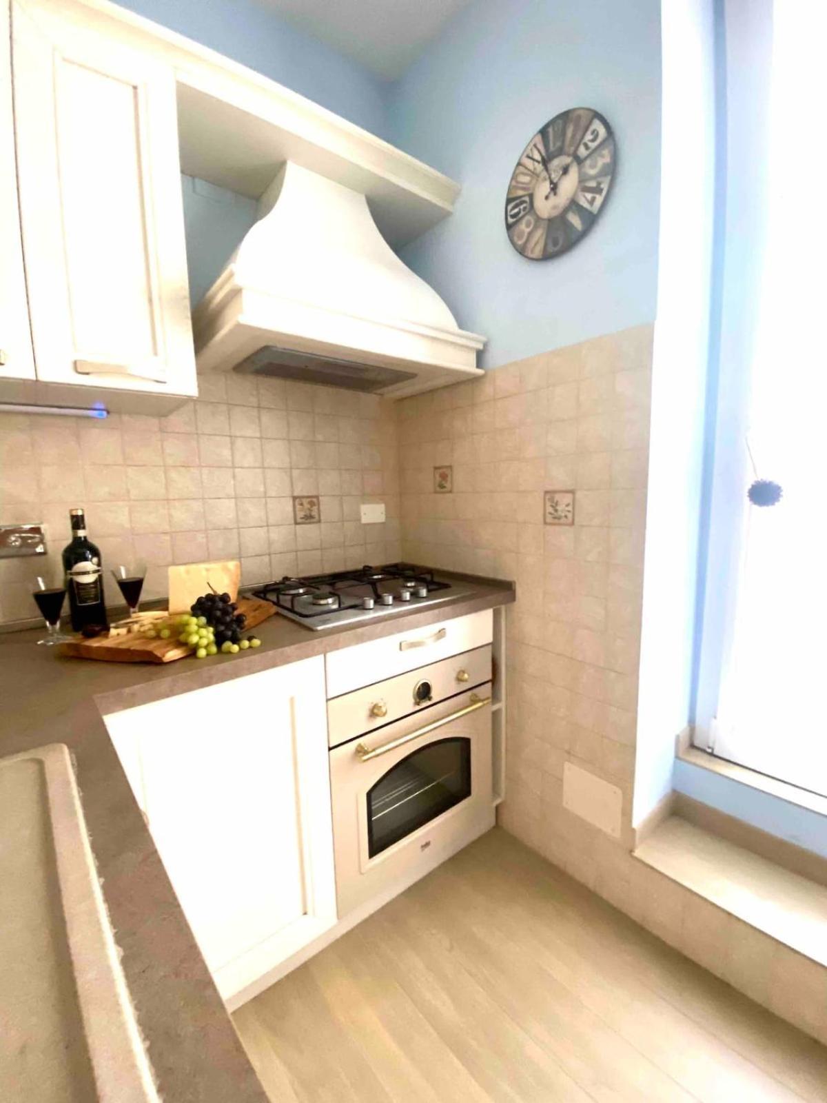 Florart Boutique Apartment, Giardino E Vasca Idro Appartement